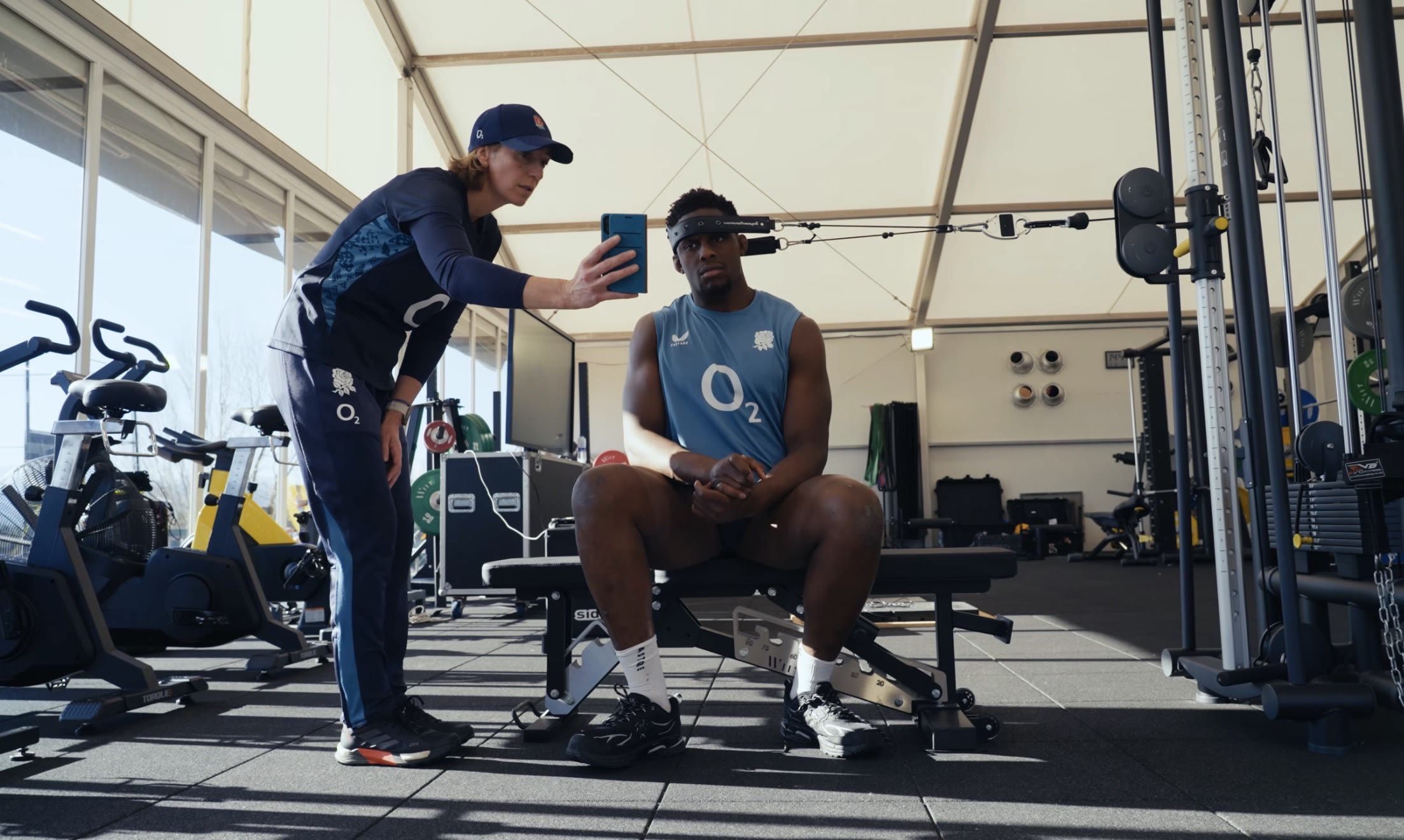 Elite athlete using Remaker on the gym floor